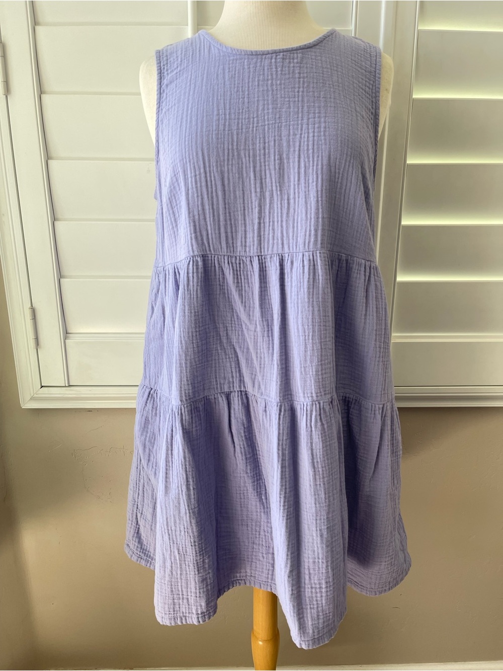Universal Threads Sleeveless Tiered Gauze Dress in Lavender Size Large